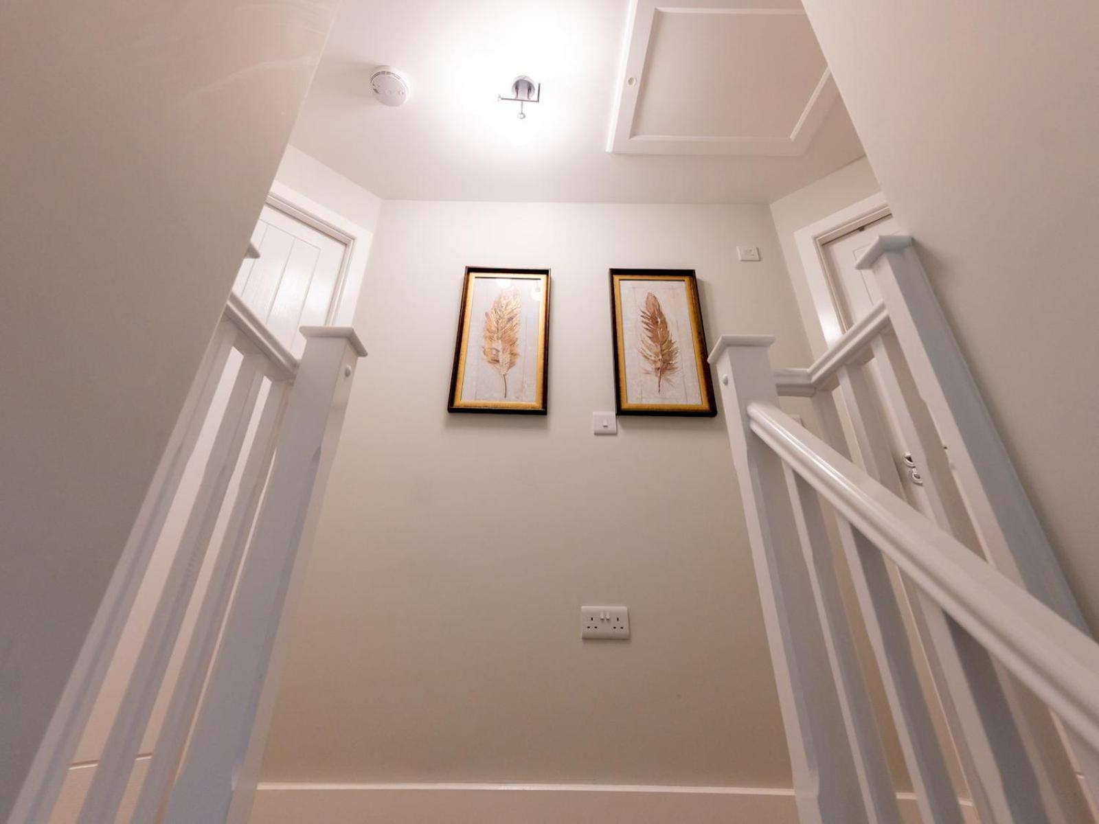 Pass The Keys Contemporary 2 Bedroom Home لودلو المظهر الخارجي الصورة